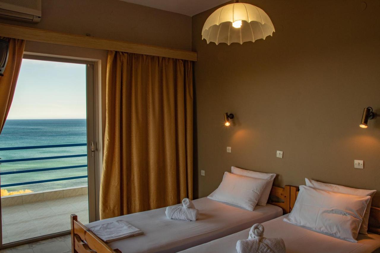 De La Plage Hotel Koroni Bagian luar foto