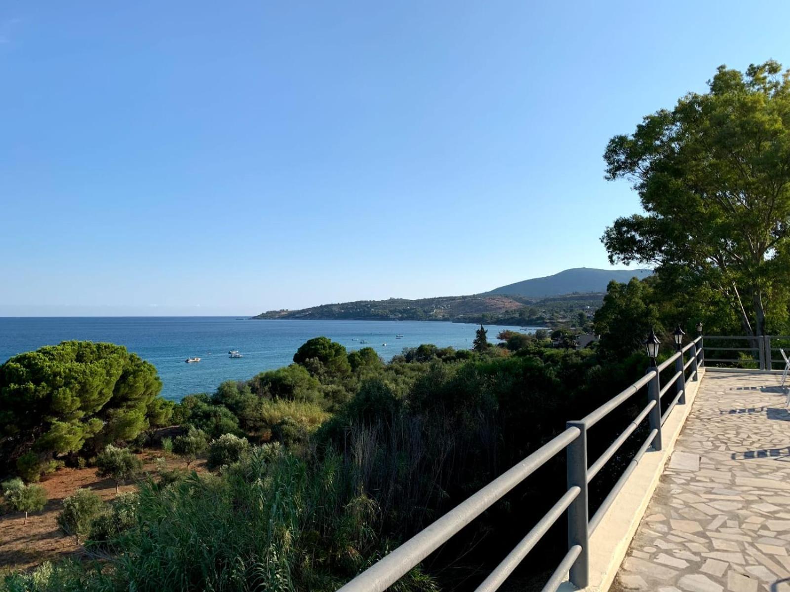 De La Plage Hotel Koroni Bagian luar foto