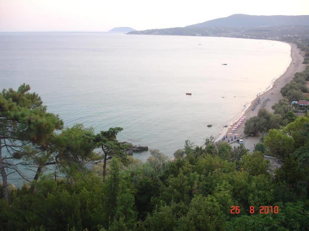De La Plage Hotel Koroni Bagian luar foto